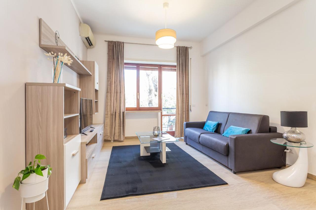 St Peter Cozy 2 Bdr Apartment With Garage Roma Exterior foto