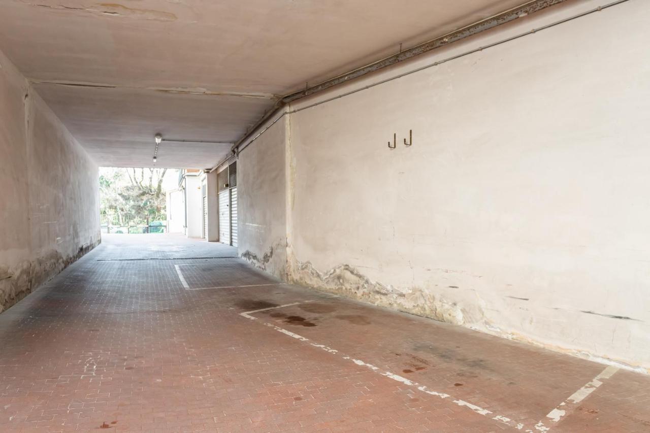 St Peter Cozy 2 Bdr Apartment With Garage Roma Exterior foto