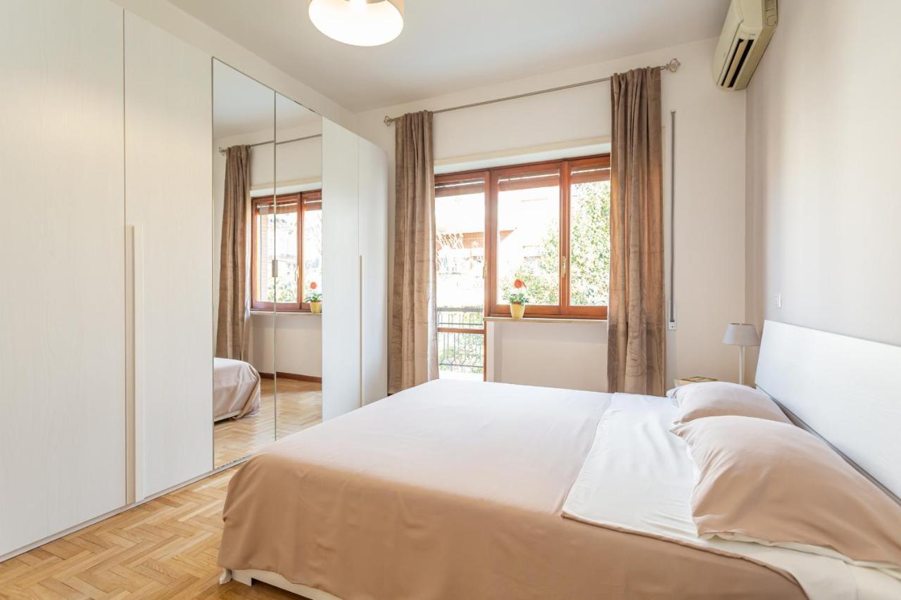 St Peter Cozy 2 Bdr Apartment With Garage Roma Exterior foto